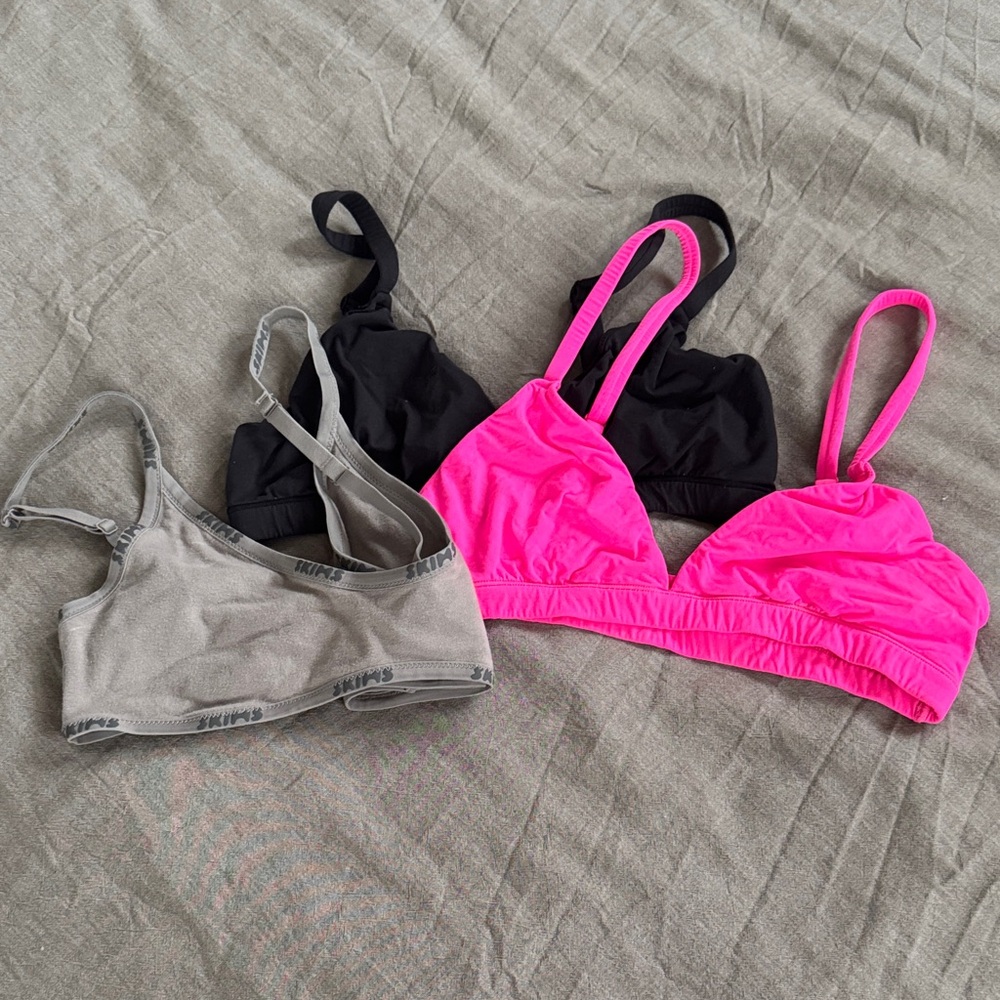 SKIMS Bralette Trio - Vibrant Pink, Classic Black, Neutral Gray